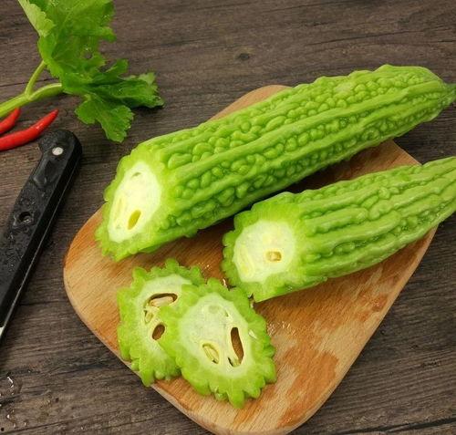 吃佛手瓜对人危害吗视频,揭秘其潜在危害与注意事项